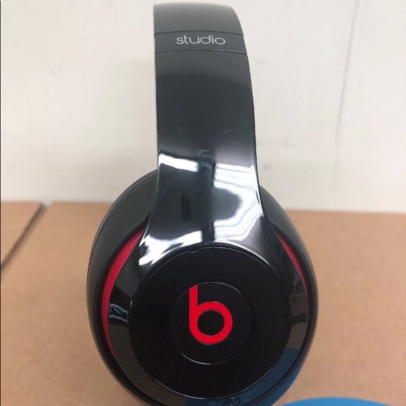Other - Beats studio 2